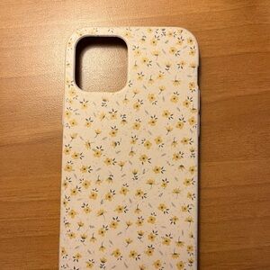 Pela iPhone 12/12 Pro Case